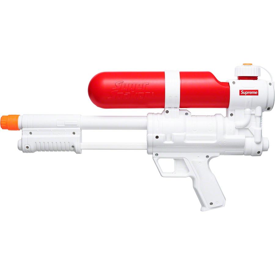 nerf super soaker supreme