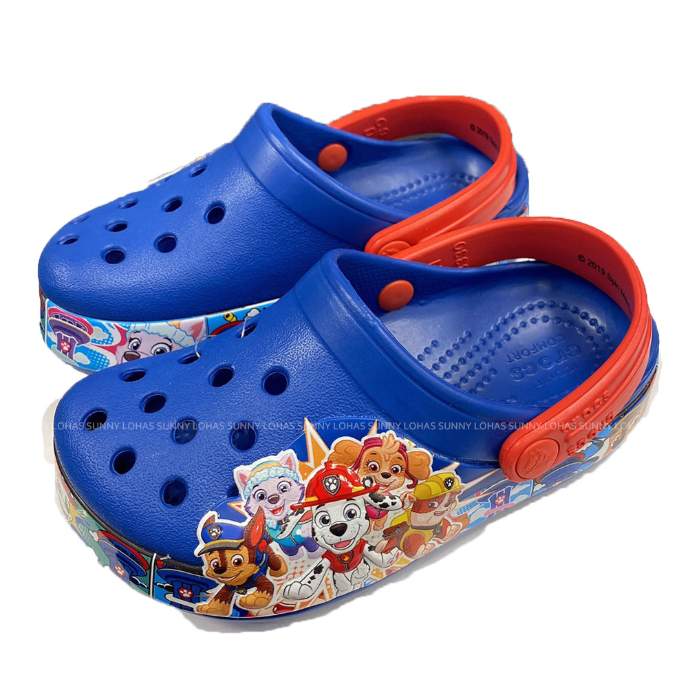 paw crocs