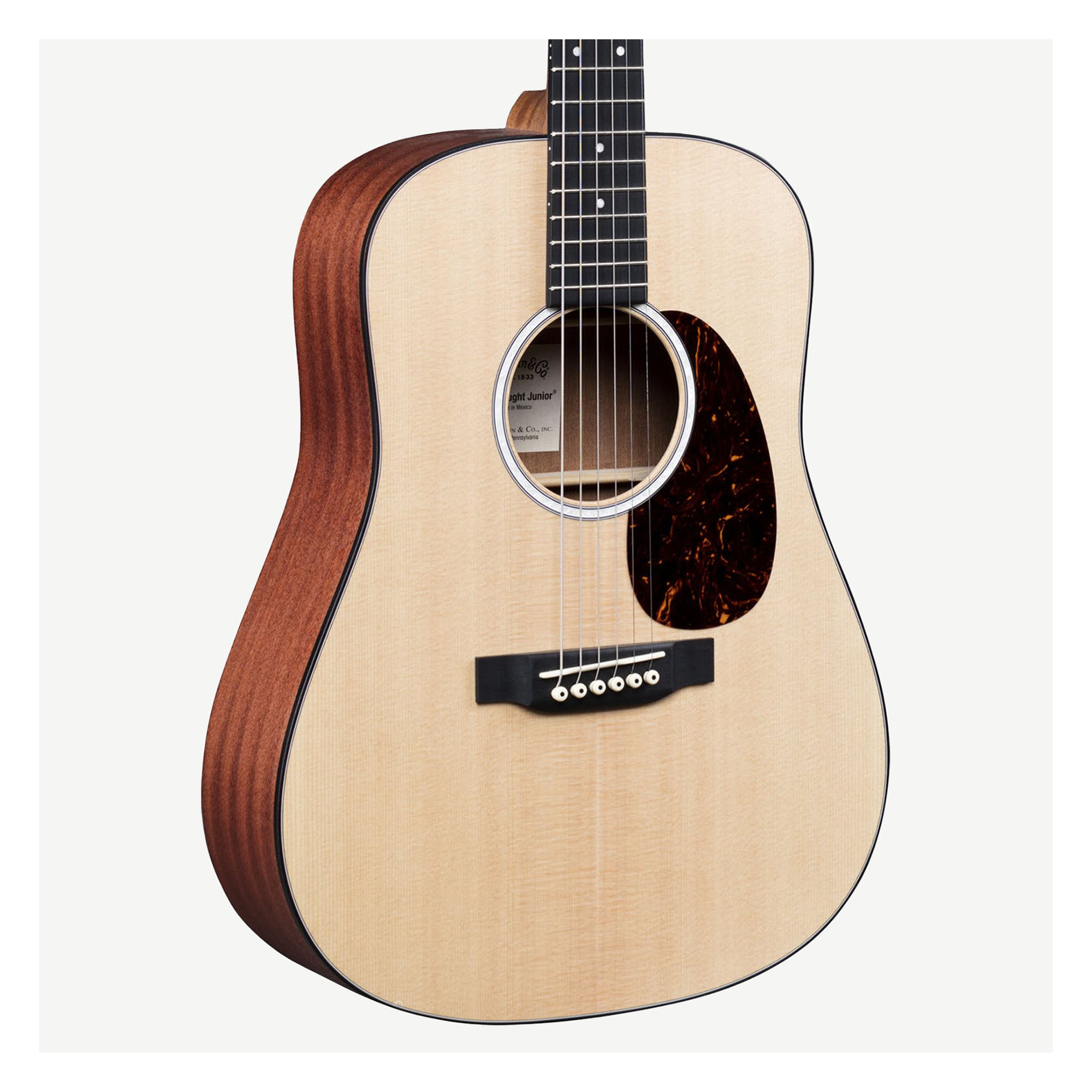 Martin Dreadnought Junior DJR10E-02 38吋全單旅行吉他西提卡雲
