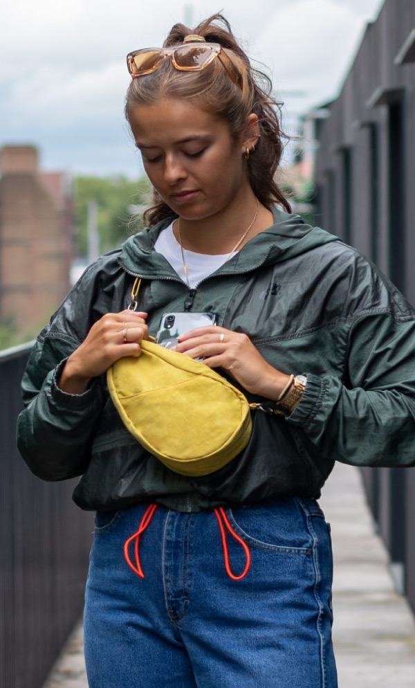 新品 healthy Back bag-