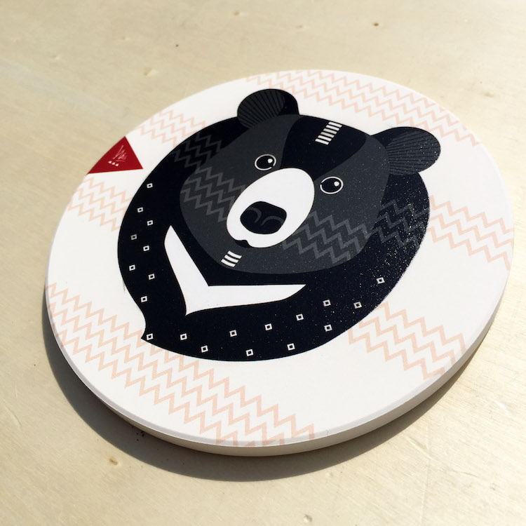 Q版黑熊陶瓷杯墊 Q版黑熊陶瓷杯墊
