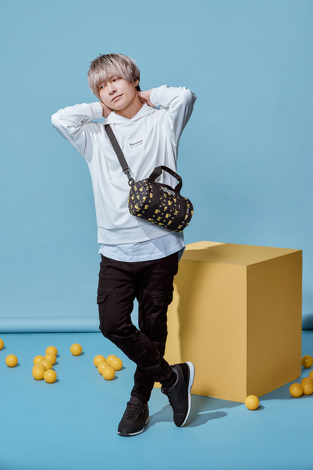 アウトドア】ポケモン共同ブランドトレンディブラックピカチュウドラム