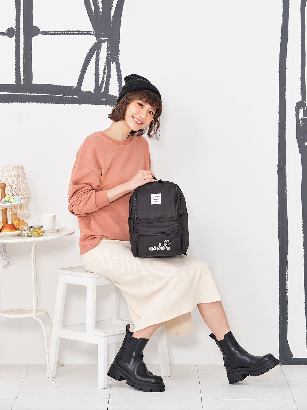 【OUTDOOR】SNOOPY聯名款Lady系列後背包-大-黑色 ODP20C01BK