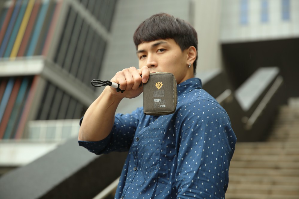 【獨角獸鋼彈聯名系列】MSM-07 茲寇克 掛頸式票卡零錢包 #綠 GUCW76299-06