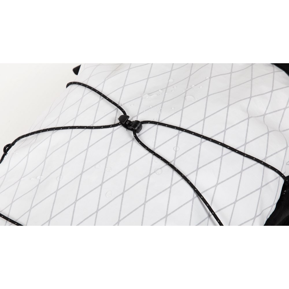 【DOUGHNUT】Water-repellent, extra light and tear-resistant large backpack WANDERLUST multi-compartment-white - Backpacks - Nylon White