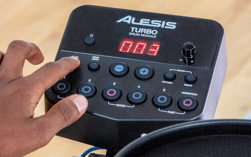 Alesis 電子鼓Turbo Mesh Kit | 宛伶樂器