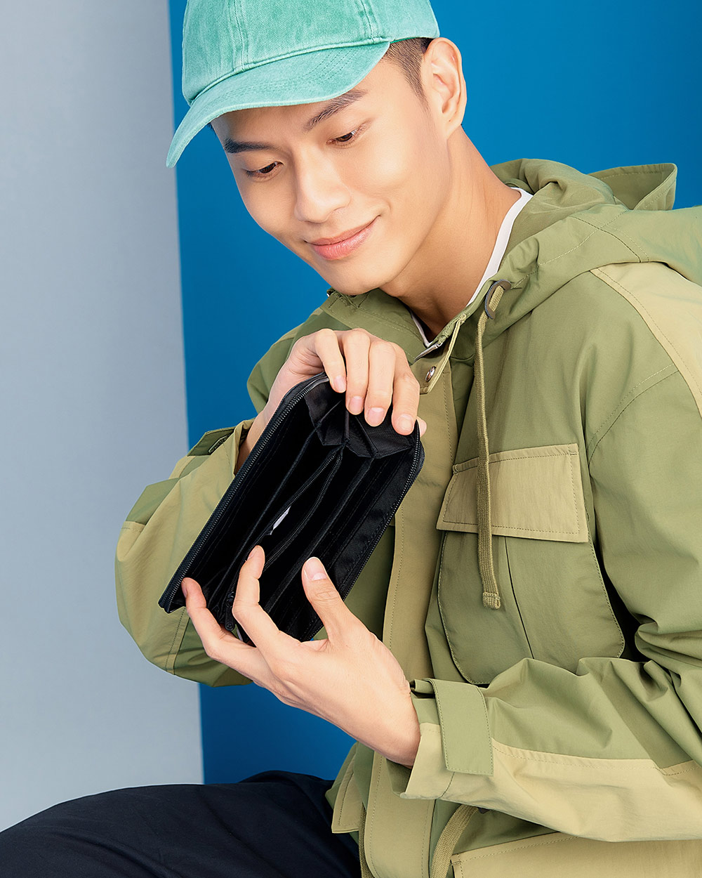 【OUTDOOR】寶可夢Pokemon夜光卡比獸長夾-碳灰色 ODGO22O04CL