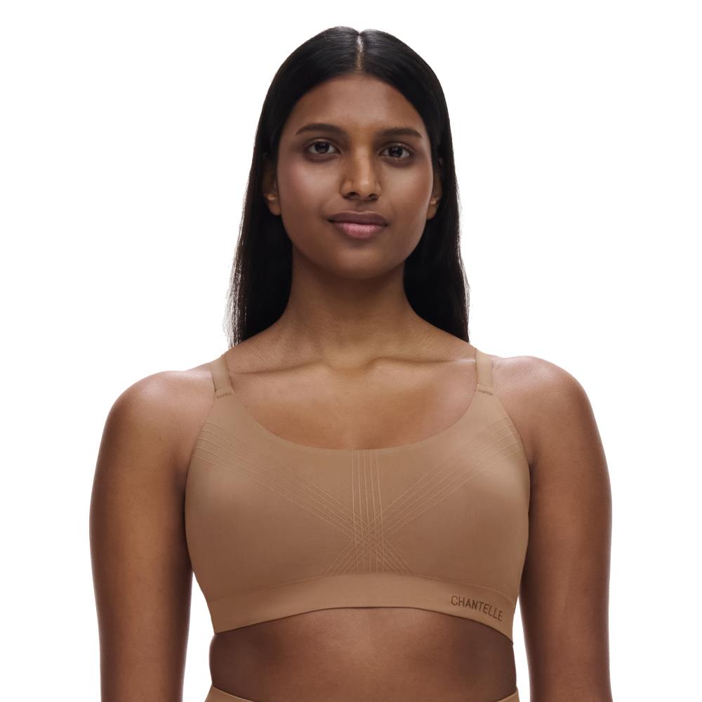 【Chantelle Lab】有襯墊無痕內衣>S-XL>卡布奇諾(10U10_040)【Smooth Comfort】