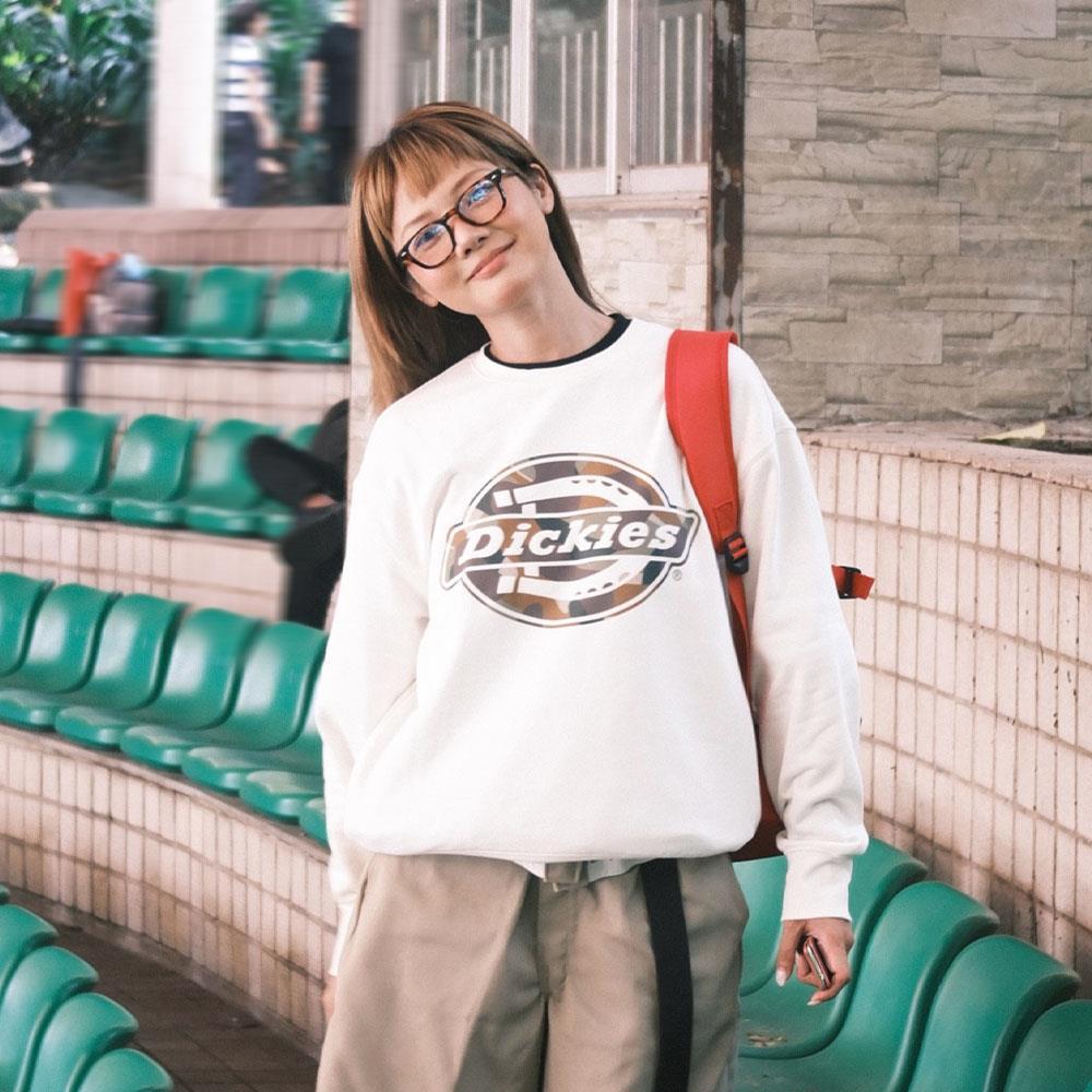 Dickies男款米白色胸前大尺寸迷彩Logo印花舒適大學T|DK0A87ZRC48