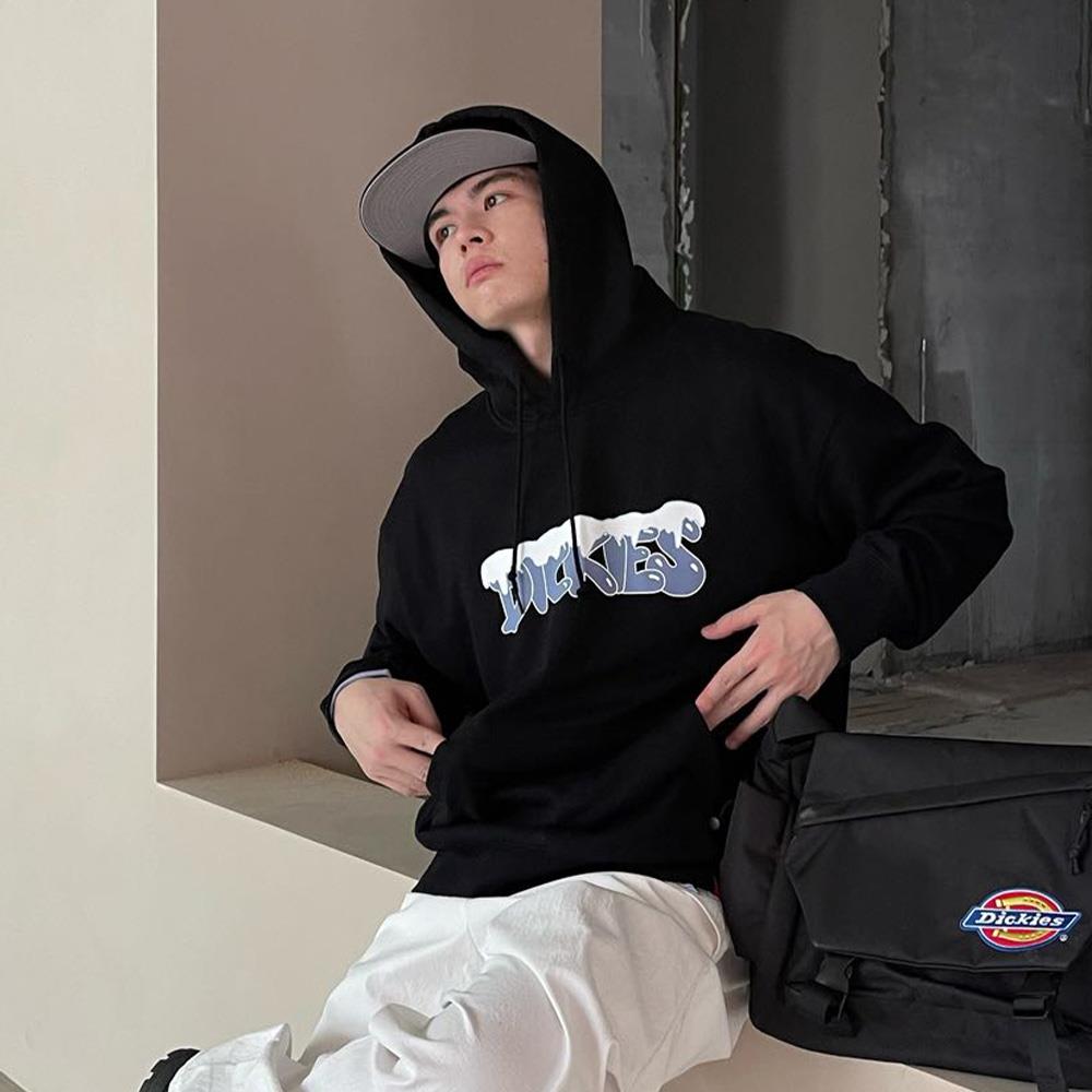 Dickies男款黑色胸前趣味Logo文字印花設計休閒連帽大學T|DK0A88CTBLK