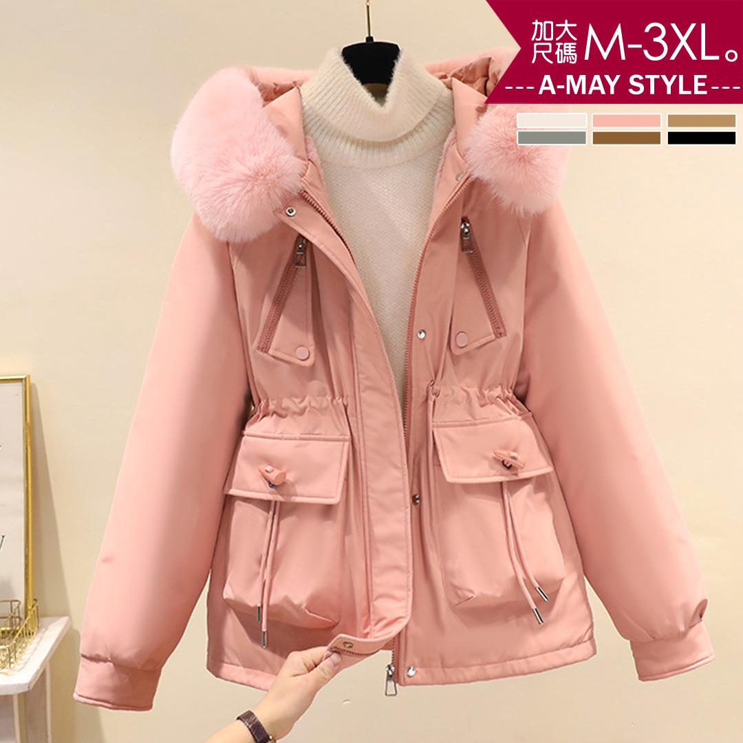 加大碼 連帽外套 羽絨棉加厚加絨短版顯瘦毛領連帽外套(M-3XL)【XMN241069】＊艾美時尚(現 預)