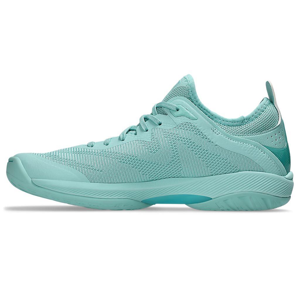 kixstats.com | Which basketball players wear asics Glide Nova FF 3
