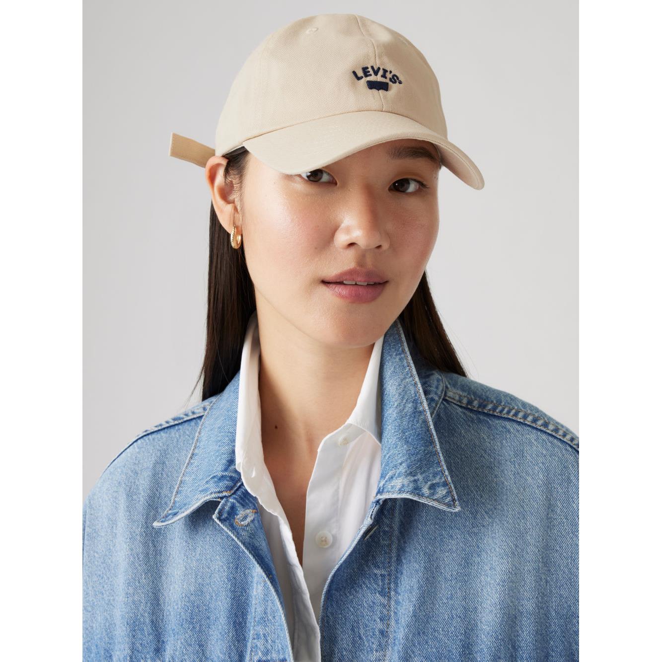 刺繡Logo鴨舌帽 人氣新品
