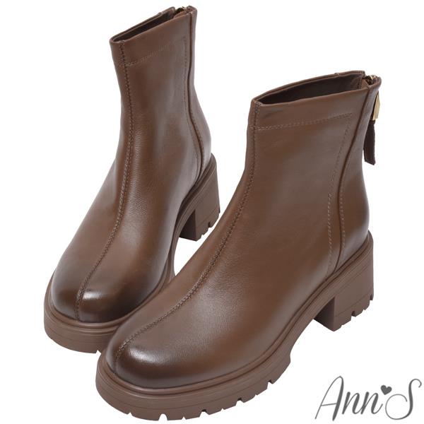 Ann’S耐人尋味-素面高級線羊皮真皮立體雙車粗跟厚底短靴5.5cm-卡其