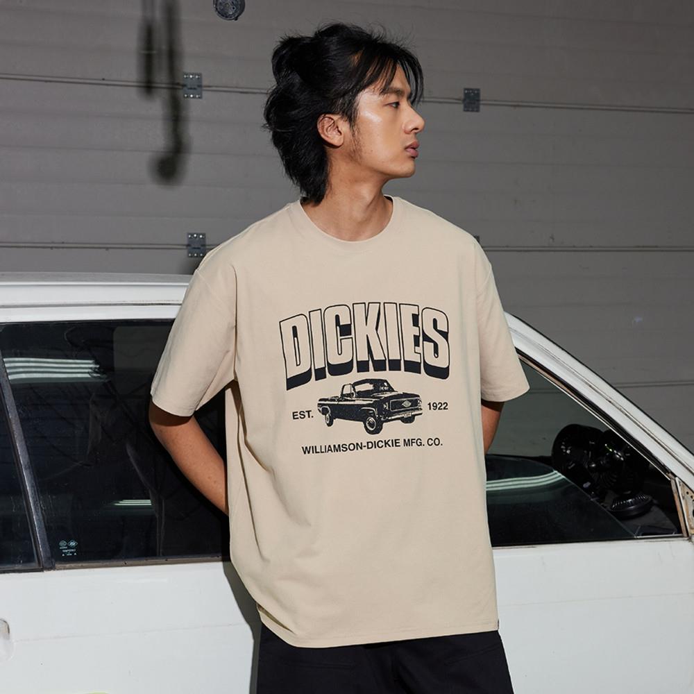 Dickies男女款愛爾蘭白吸濕排汗背部大圖案印花設計休閒短袖T恤|DK0A887QF95
