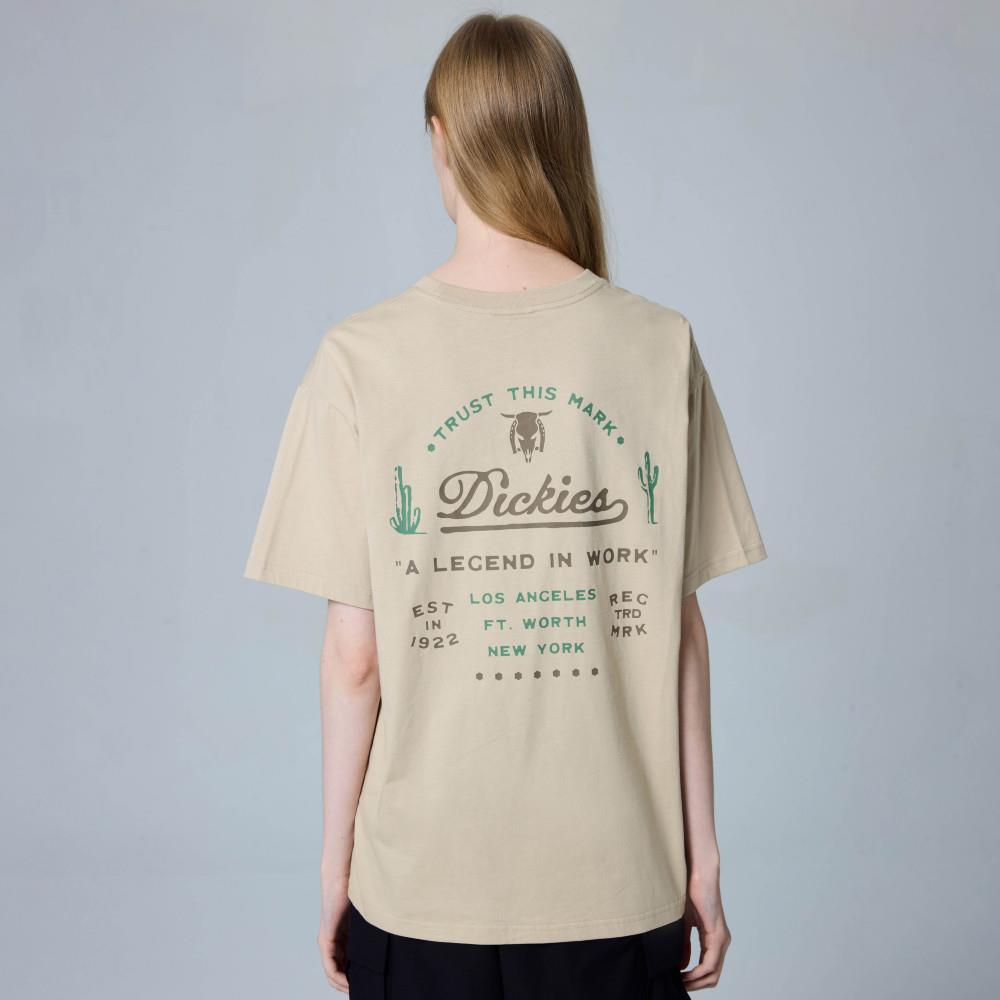Dickies男女款愛爾蘭白純棉背部大圖案印花設計休閒短袖T恤|DK0A88O5F95