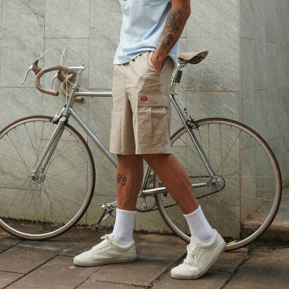 Dickies男款沙色吸濕透氣材質多口袋設計休閒短褲|DK0A88OOCH1