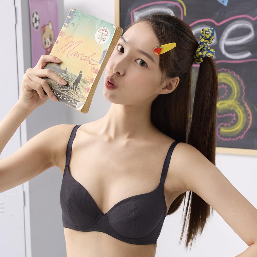 嬪婷-學生系列-ACE ICE涼爽纖維 A-D罩杯第三階段軟鋼圈內衣(極簡黑) BB2337BL