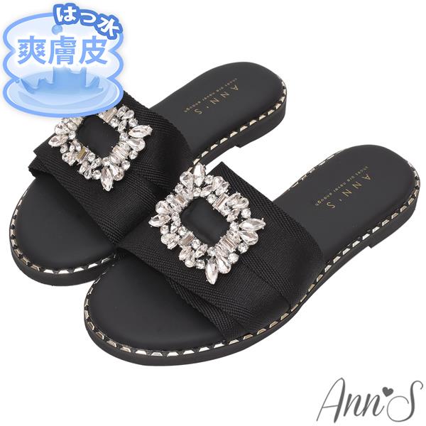 💎正價涼鞋買就送防水鞋袋💎Ann’S防潑水爽膚皮-寬織帶方鑽寬版圓頭涼拖鞋1.5cm-黑