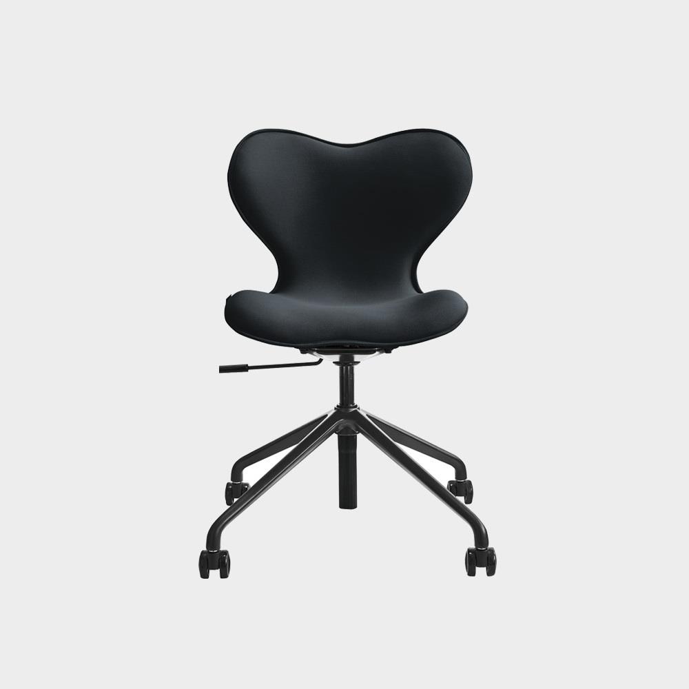 【限量福利品】Style Chair SMC 健康護脊電腦椅 輕奢款 (沉靜黑)