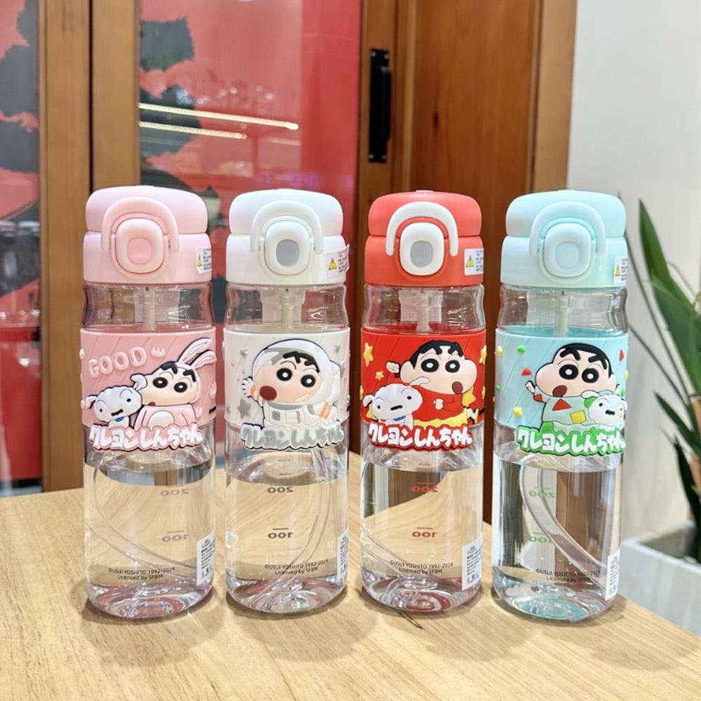 天藍小舖-蠟筆小新經典卡通水壺650ML-共4色-$290【A11115343】