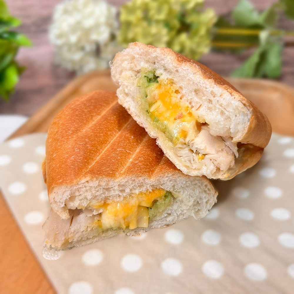 【洋卡龍】鄉村香蒜舒肥嫩雞古巴三明治(150g/包)