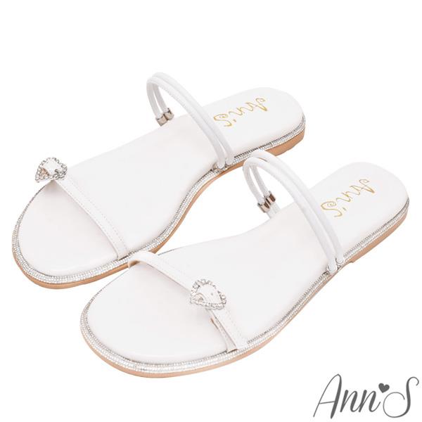 💎正價涼鞋買就送防水鞋袋💎Ann’S鑽石圍邊寬版-小愛心可兩穿平底涼鞋(腳趾一字帶可調整)1cm-白