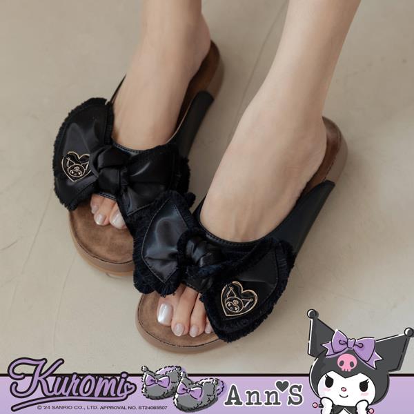✨NEW✨Ann’S X Sanrio三麗鷗 酷洛米聯名 加寬版軟綿二舅拖 抽鬚大蝴蝶結2cm-黑
