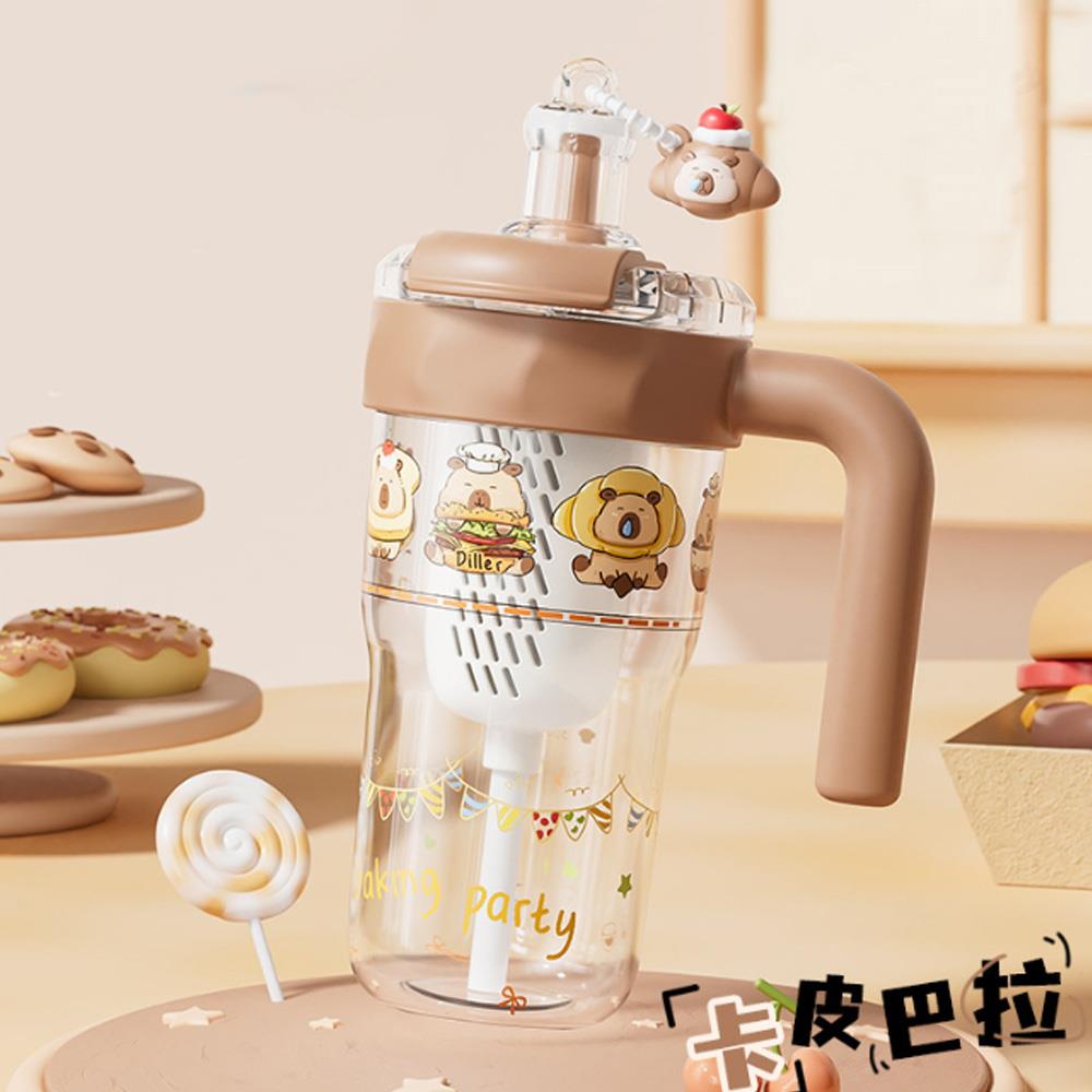 天藍小舖-卡皮巴拉Tritan雙飲吸管提把杯860ML-單1款-$399【A11115468】