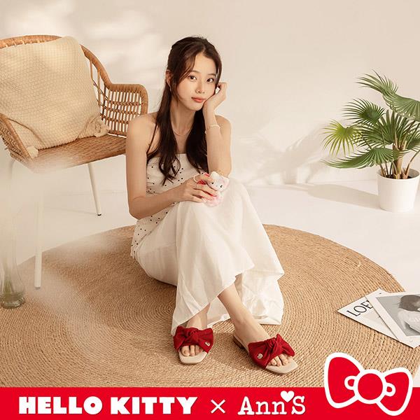 🎀買就送炫彩飲料提袋🎀✨NEW✨Ann’S X Sanrio三麗鷗 HELLO KITTY 聯名 水洗牛皮 絨布甜美大蝴蝶結方頭涼拖鞋2.5cm-紅