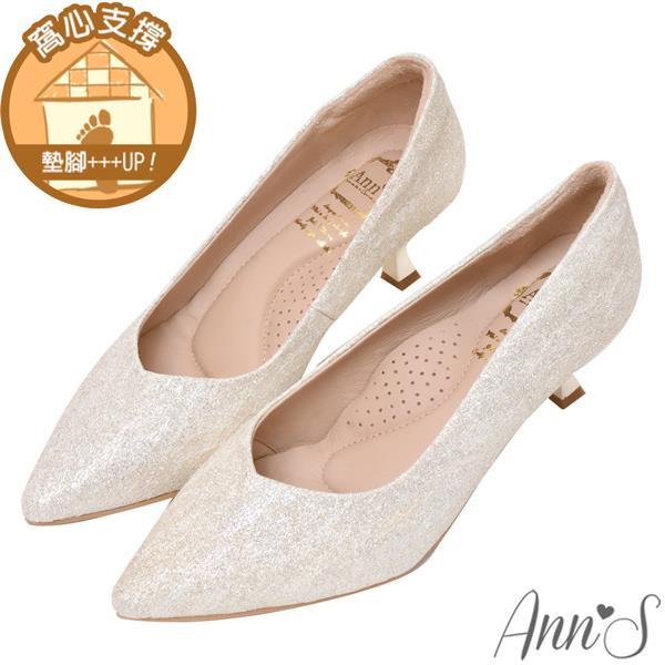 ✨NEW✨Ann’S微光夢境-夢幻蕾絲低跟淺金電鍍跟尖頭婚鞋5cm-銀