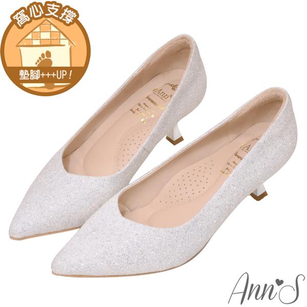 ✨NEW✨Ann’S微光夢境-銀蔥低跟銀電鍍跟尖頭婚鞋5cm-銀
