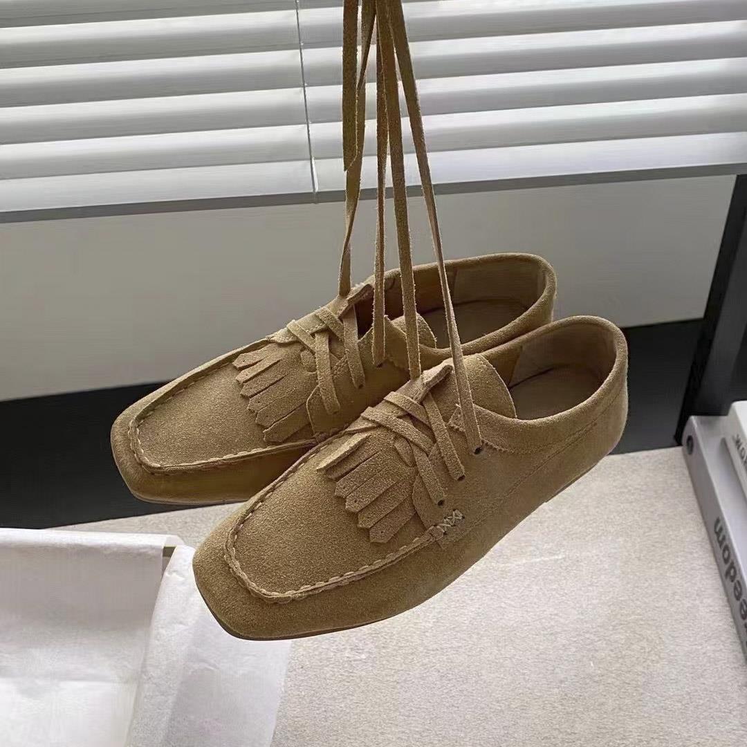 英倫真麂皮 流蘇軟底豆豆鞋