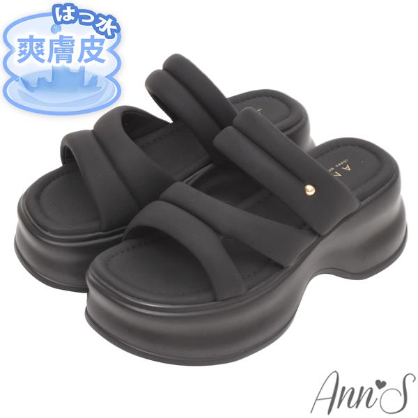 Ann’S防潑水爽膚皮-流線長腿厚底拖鞋7cm-黑