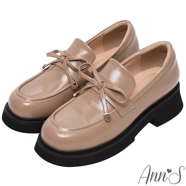 ✨NEW✨Ann’S金墜蝴蝶結-顯瘦輕量厚底樂福鞋4.5cm-杏
