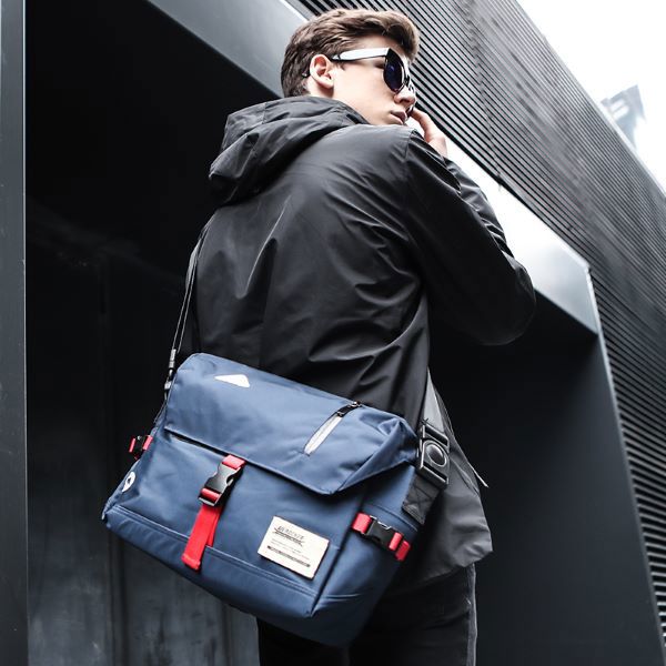 日系拼接色側背包 配件 腰包 胸包 輕巧 便利 時尚 托特包 情侶款 男女適用 台灣出貨【NZX588】