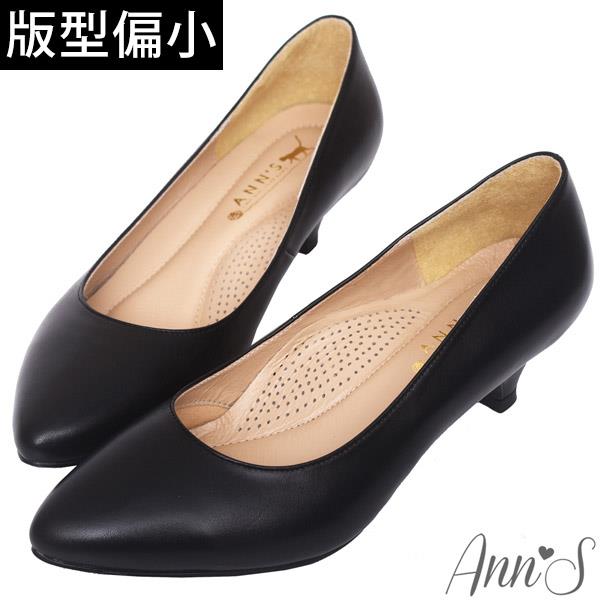 Ann’S知性簡約-全真羊皮氣墊尖頭低跟包鞋4.5cm -黑(版型偏小)