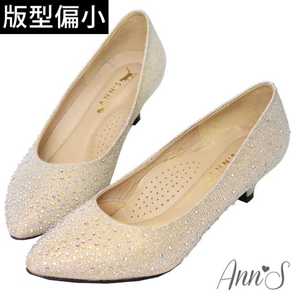▸APP獨賣有緣五折✨原價2680◂ Ann’S閃爍夢幻-手工燙鑽絕世美尖頭婚鞋4.5cm-金(版型偏小)