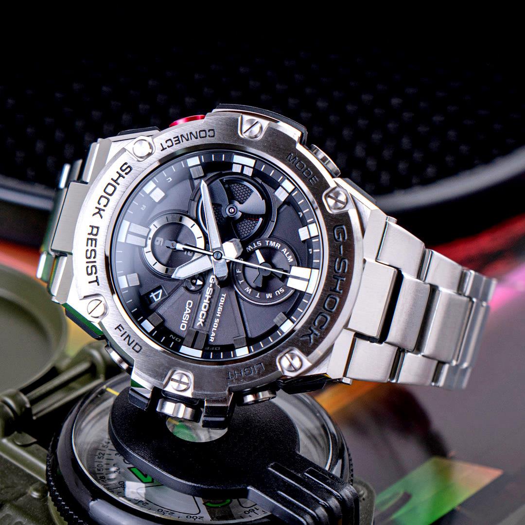 G-SHOCK G-STEEL系列GST-B100D-1A 手機藍牙連線潮流運動不鏽鋼腕錶/銀x