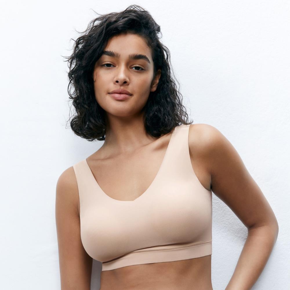 【Chantelle Lab】V領無痕內衣>XS-XXL>膚色(16A10_0WU)【Soft Stretch】