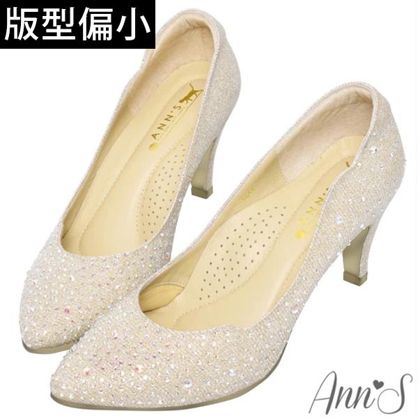 ▸APP獨賣有緣五折✨原價2580◂ Ann’S浪漫波浪-頂級手工燙鑽絕美婚鞋8cm-金(版型偏小)