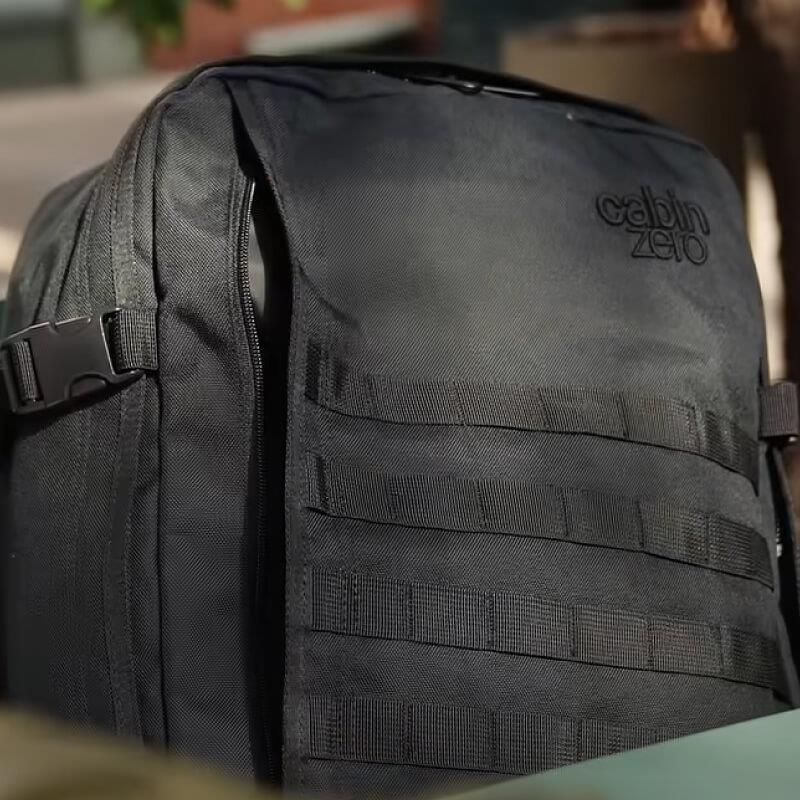 (預購)【CabinZero】英國輕旅登機後背包44L - 軍用款(黑)2.0