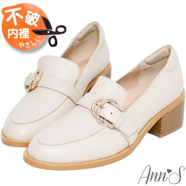 Ann’S日系微甜-小羊皮閃耀鑽石扣粗跟樂福鞋5cm-杏(版型偏大)