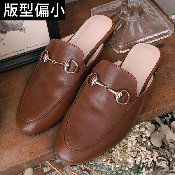 👣買就送半掌襪👣Ann’S質感真小羊皮不破內裡金釦穆勒鞋-深咖(版型偏小)