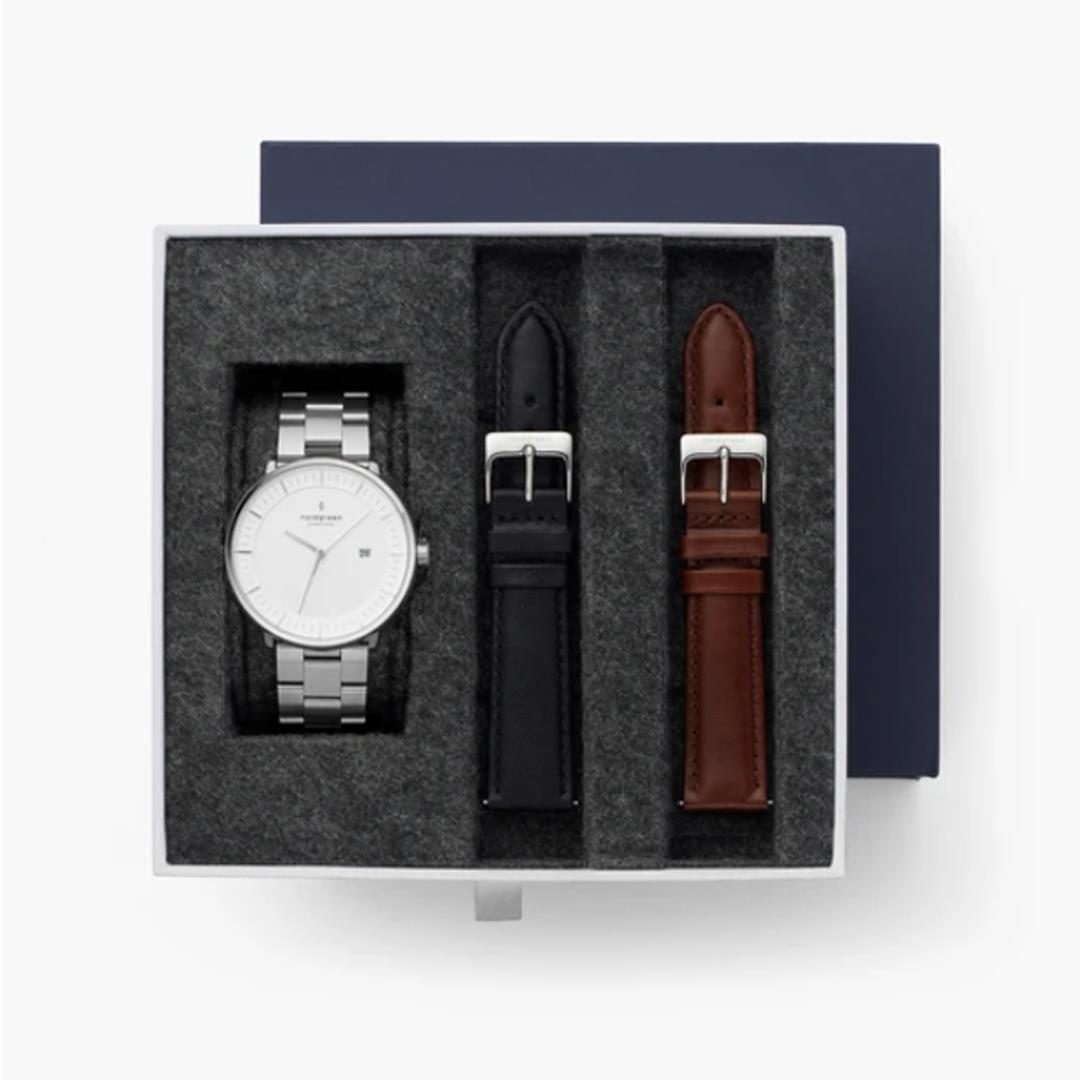 【超值組合・限時8折】ND精裝禮盒 Philosopher 哲學家 40mm 月光銀殼×白面 月光銀三珠精鋼+極夜黑+復古棕真皮錶帶 Nordgreen 北歐設計師手錶 PH40SIXX3LSILEBLLEBR 組合裝 熱賣中!