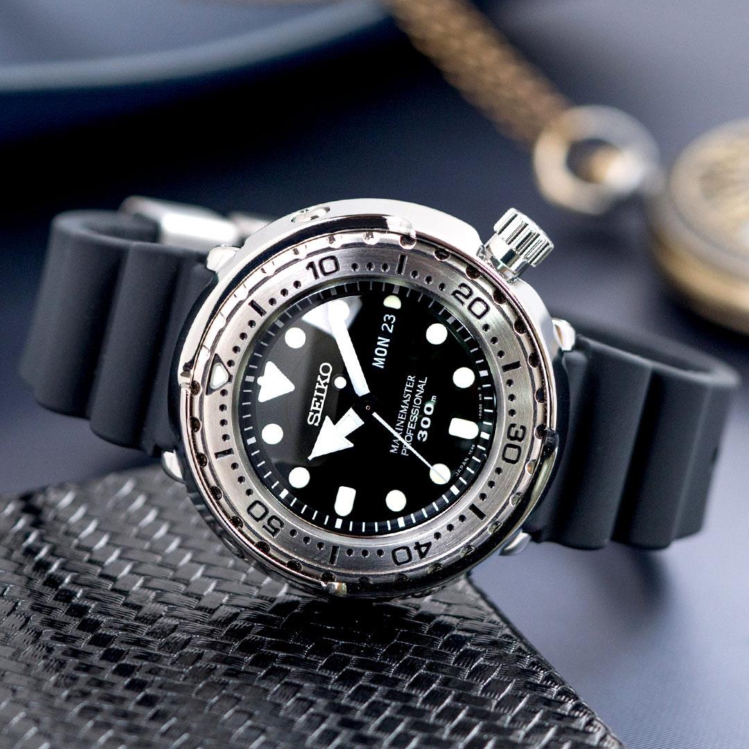 【結帳再折$200】SEIKO 精工錶 Prospex 深海黑水鬼專業運動矽膠潛水錶/黑x銀框 男錶 鮪魚罐頭 SBBN033_JP 世界第一日本精工 熱賣中!