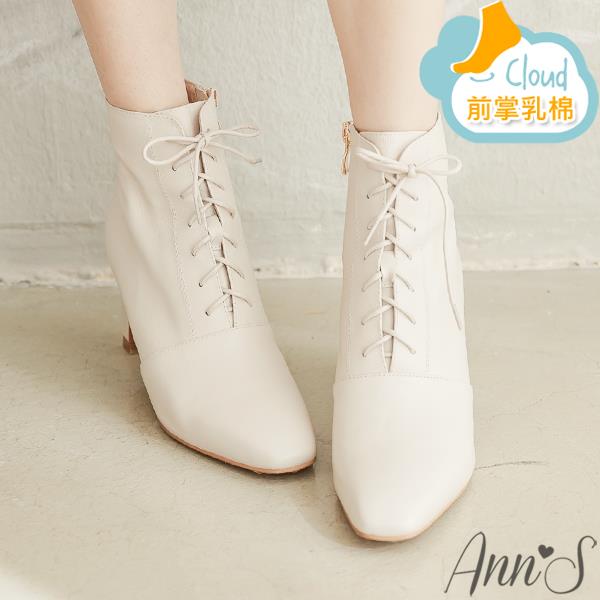 🎁買就送鞋撐🎁Ann’S頂級小羊皮窄瘦修身造型綁帶方頭扁跟短靴6.5cm-米白
