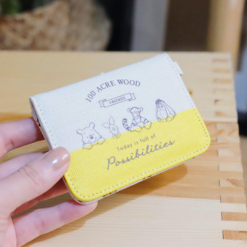 《迪士尼Disney》🇯🇵日本商品 小熊維尼伸縮票卡套 證件套 票卡夾 Winnie the Pooh