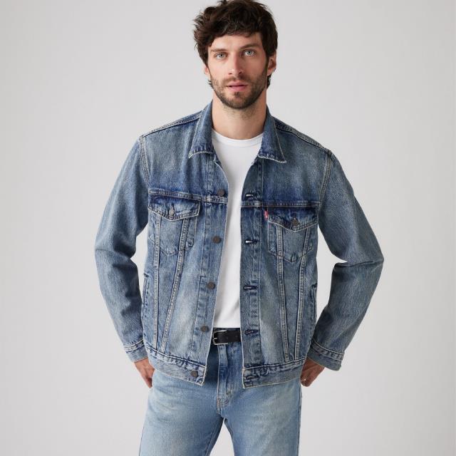 Levis 男款 牛仔外套 / Type3經典修身版型 / 精緻中藍洗舊 人氣新品