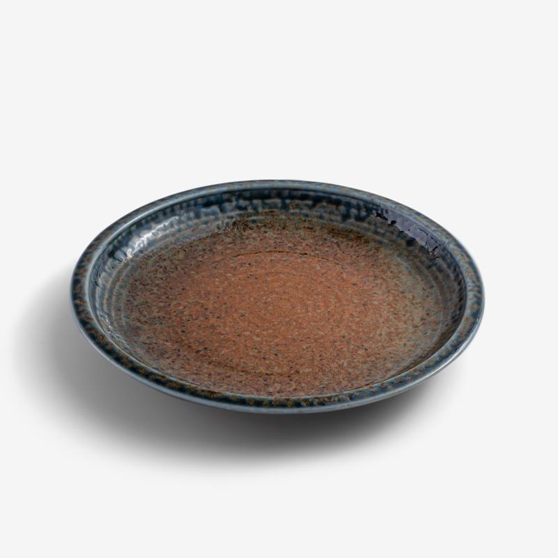 WAGA 古樸拉坯 24.5cm 陶瓷圓盤｜土棕｜單品
